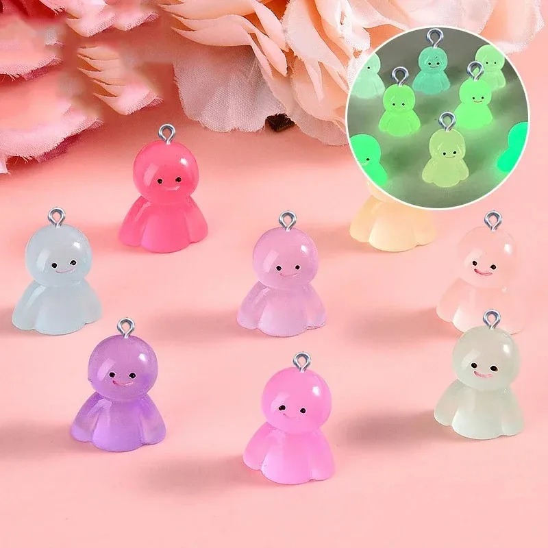 10Pcs 어둠 속에서 빛나는 만화 인형 수지 참 빛나 - Resin Craft Supplies 리뷰 및 가격